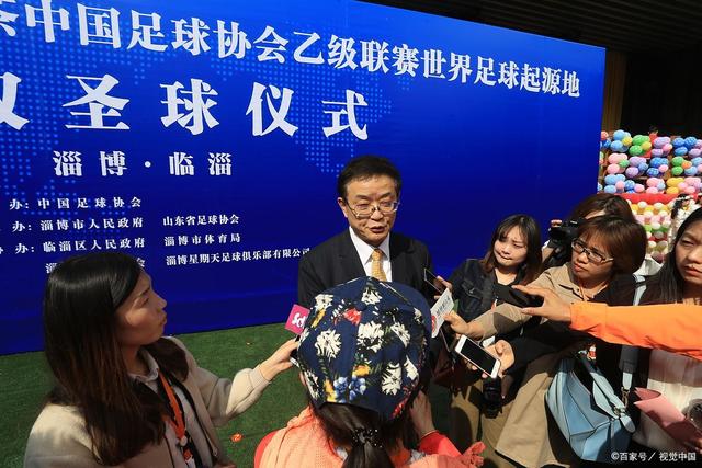 塞尔电台：巴萨踢巴黎时不要打对攻，那等于自杀式踢法